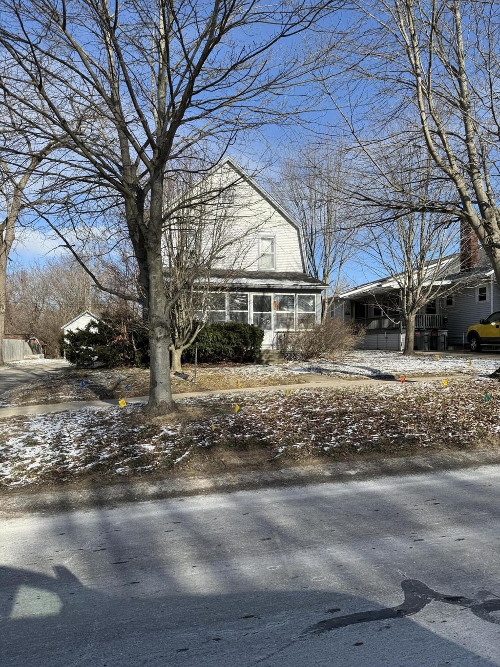 421 E Main Street, Fennville city