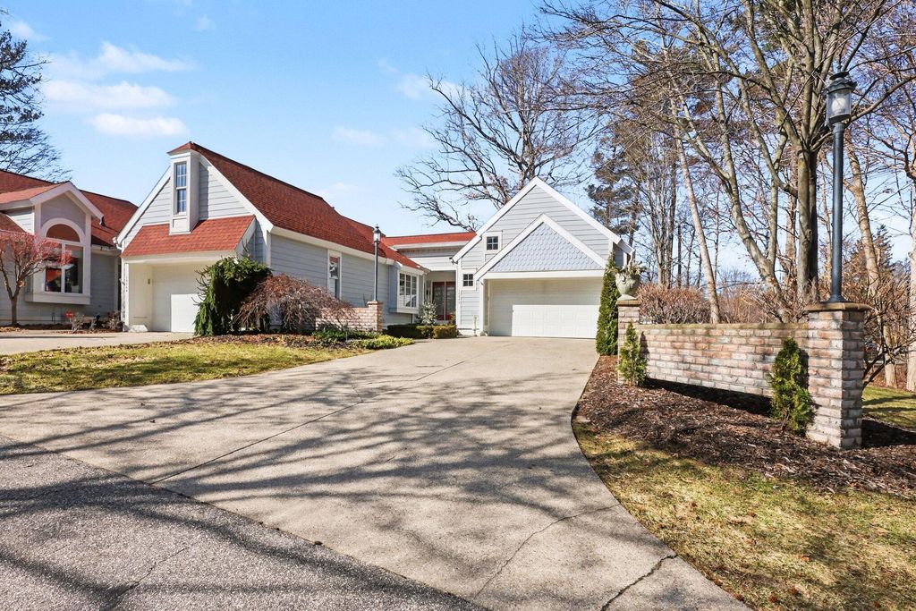 16840 Landing Drive, Spring Lake