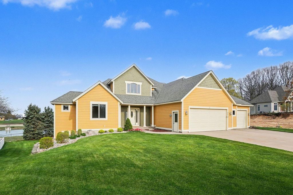 2213 N Bristol Street, Park township