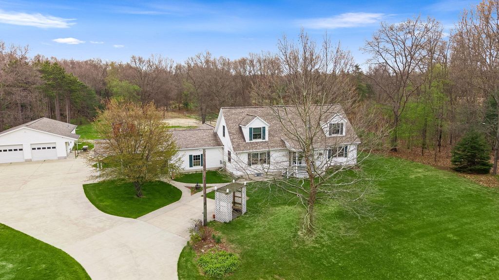 360 Chatterson Road, Egelston township