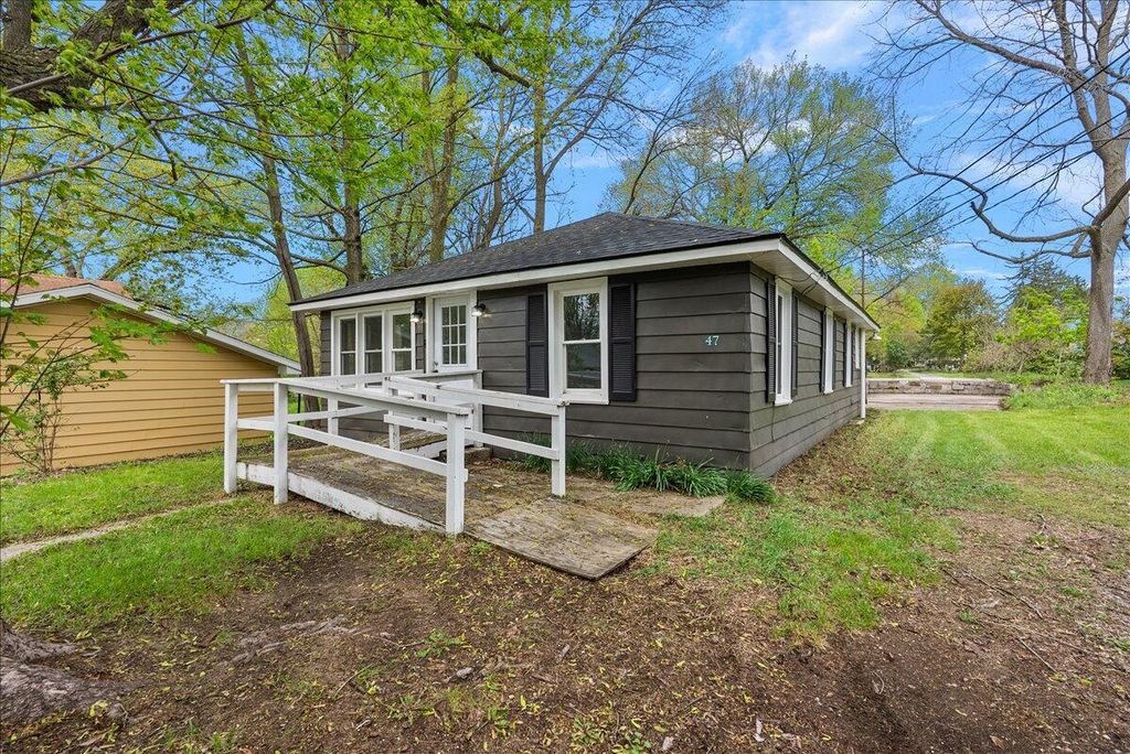 47 Wayne Street, Allegan city