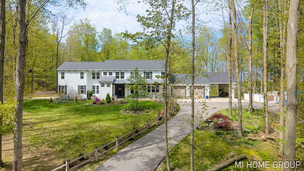 6467 118th Avenue, Ganges township