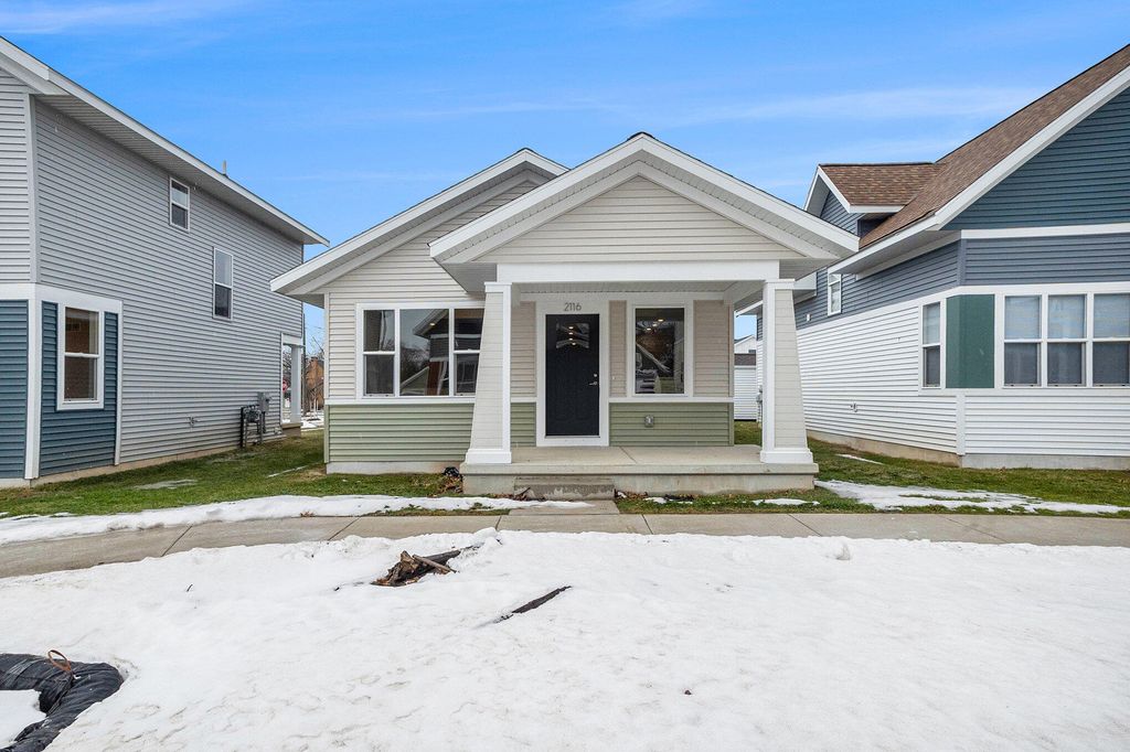 2083 Linden Avenue Se, Grand Rapids city