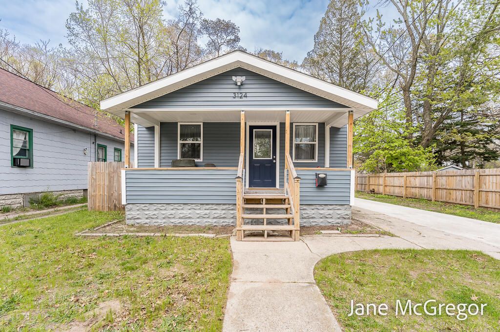 3124 5th Street, Muskegon Heights city