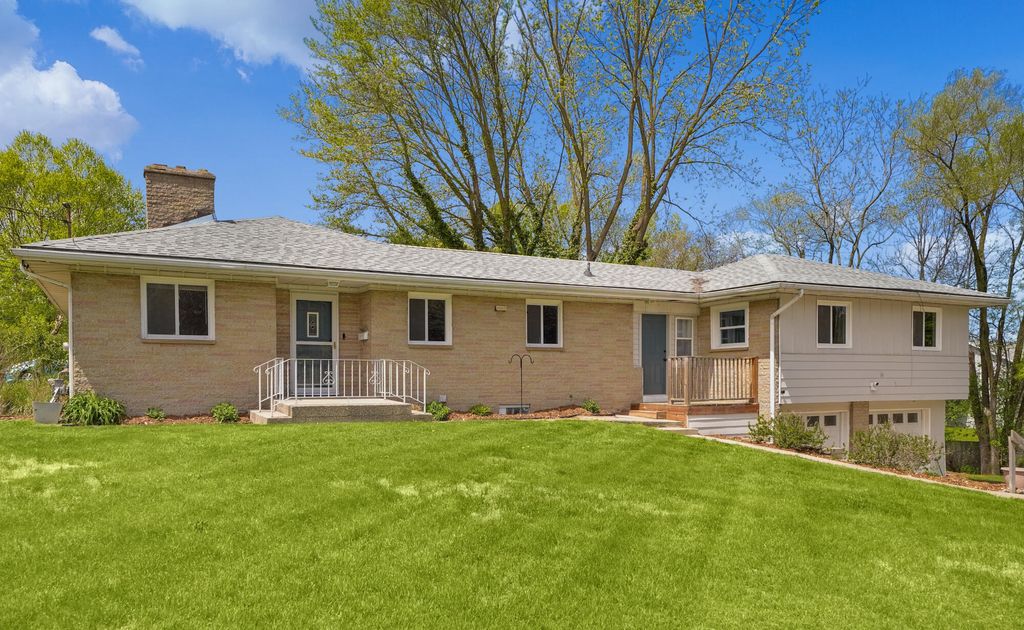 1605 Bridge Street Nw, Grand Rapids city