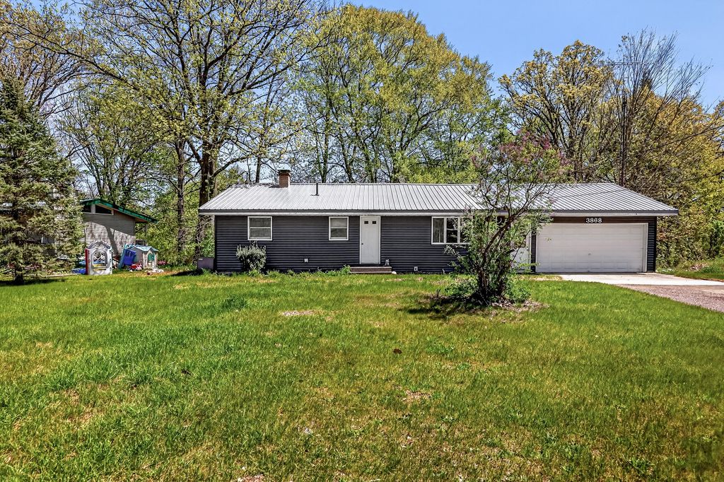 3868 S Riverview Drive, Hesperia