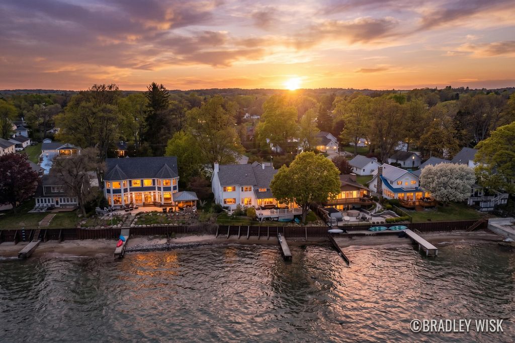 203 S Lake Street, Port Sanilac village