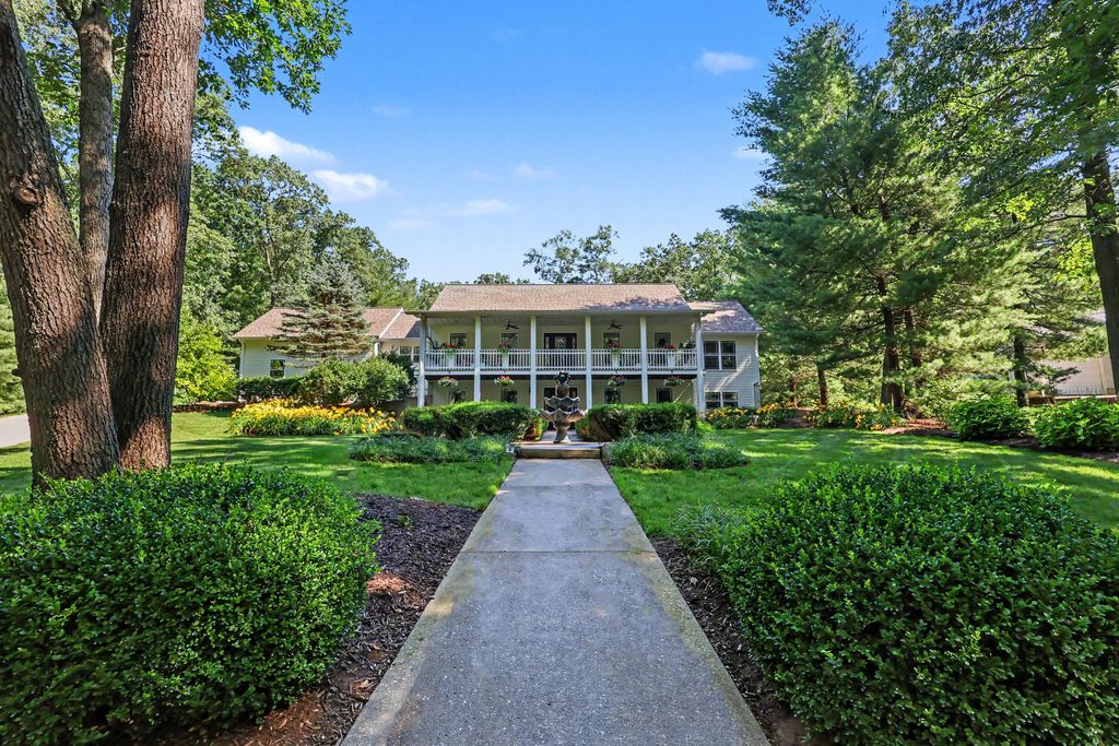 4137 Monroe Road, Valley township