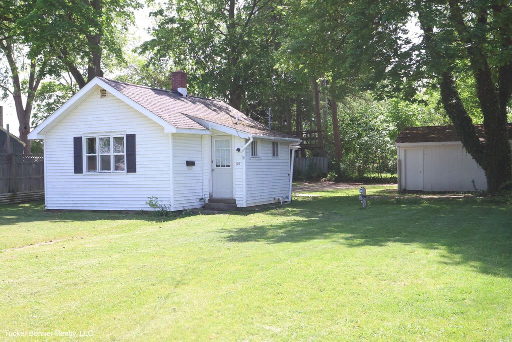 124 W Sheridan Street, Fremont city