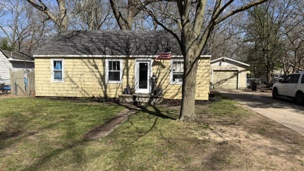 2970 Valley Street, Norton Shores city