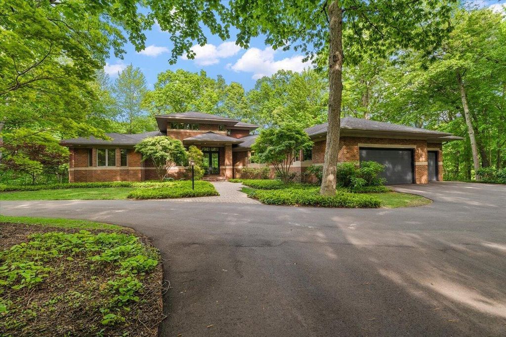 4166 Mystic Oak Court Ne, Grand Rapids