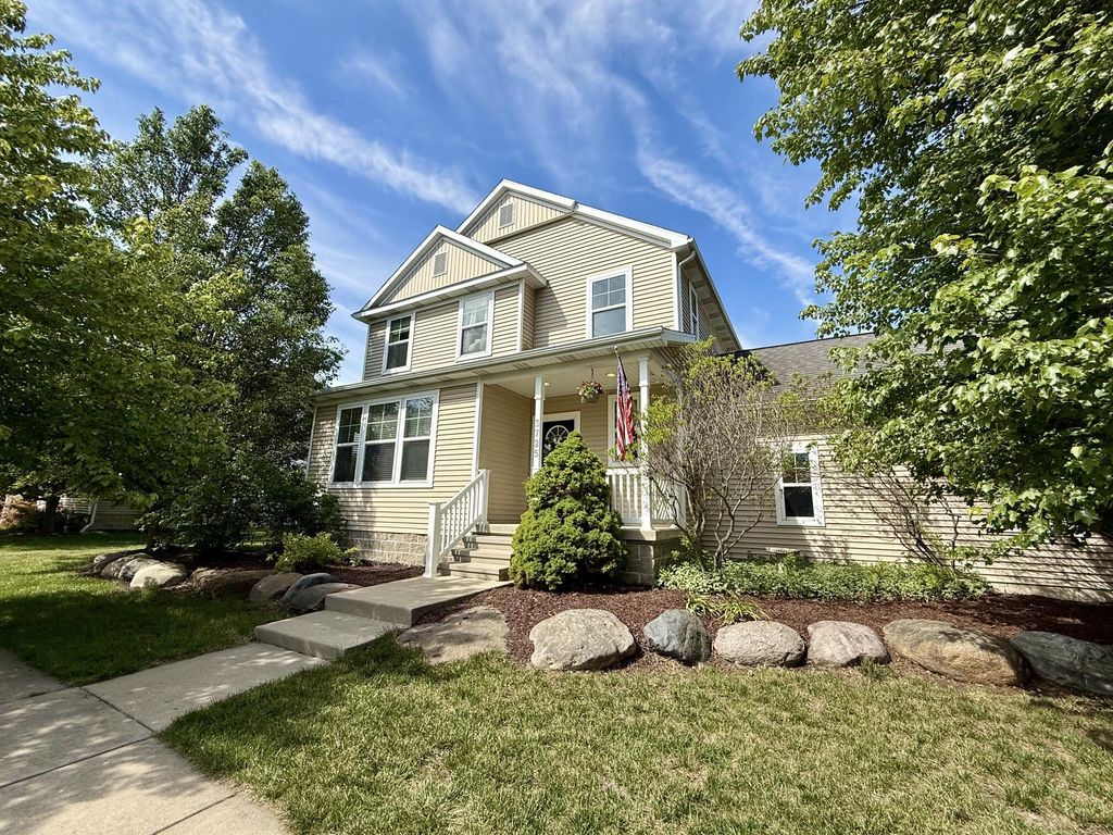 3725 Shearwater Lane, East Lansing city