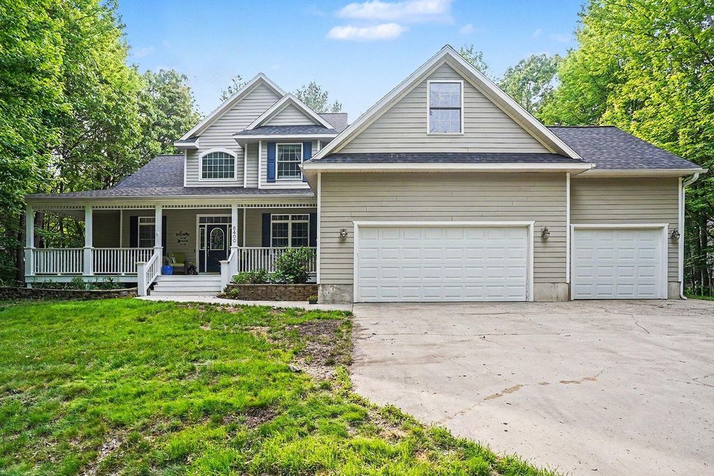 6400 Boulder Drive, Norton Shores city