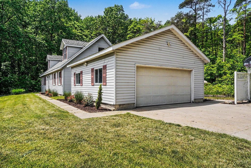 3250 Arbor Lane, Manlius township