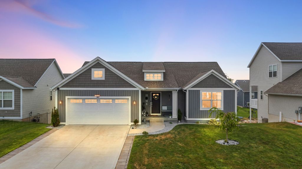 3817 Elderberry Drive, Holland charter township