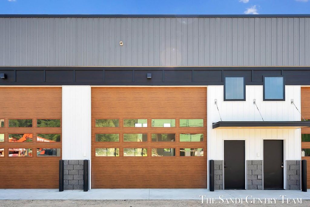1500 Kooiman Avenue Unit: 9, Grand Haven city