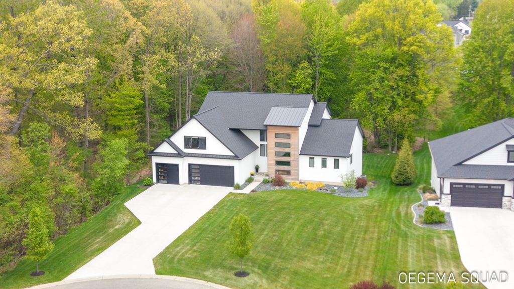 5391 Eaglepass Drive, Blendon township