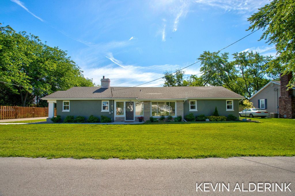 1738 92nd Avenue, Zeeland charter township