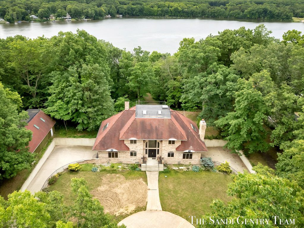 3652 118th Avenue, Allegan