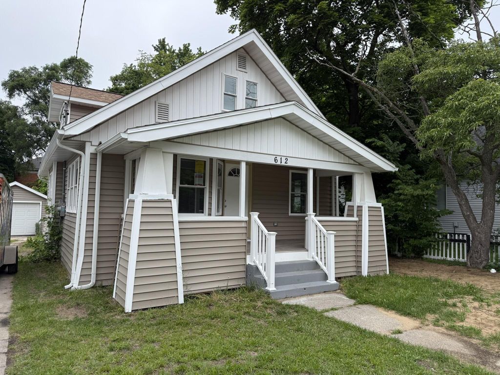 612 Ada Avenue, Muskegon city
