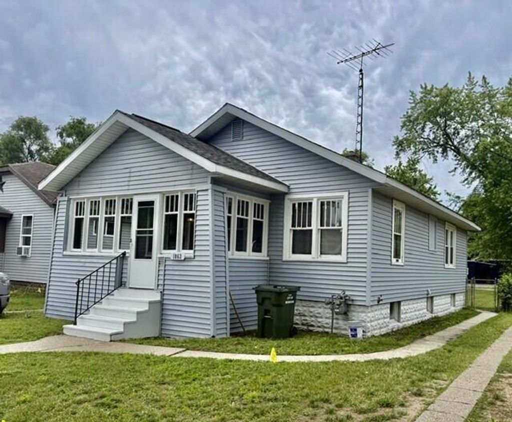 1863 Manz Street, Muskegon city