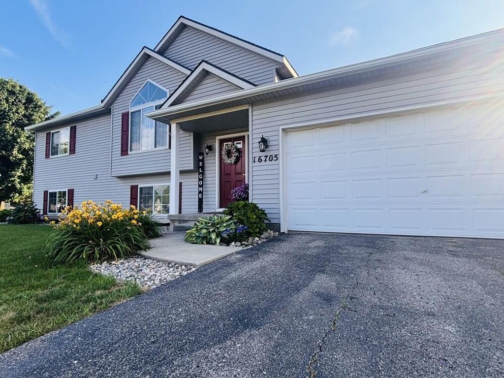 16705 Antler Drive Ne, Cedar Springs city