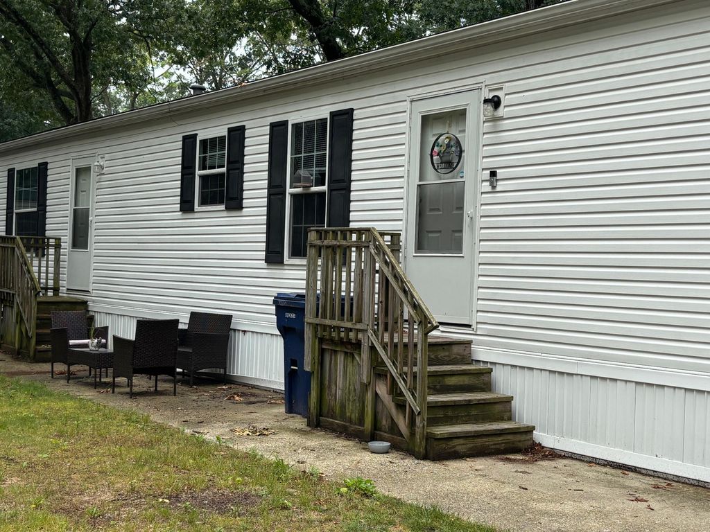 5013 Lumberman Lane, Egelston township