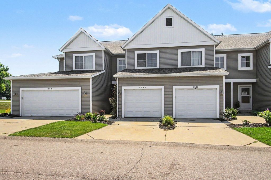 3690 Oxford Court, Hudsonville