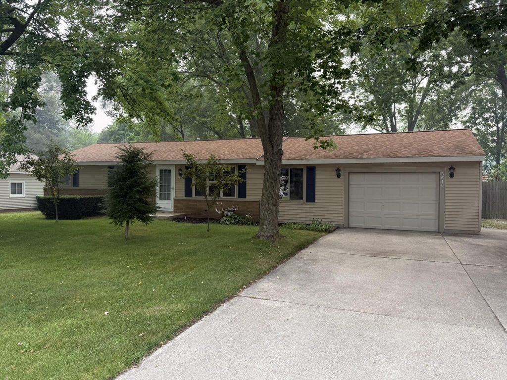 3616 S Sheridan Drive, Fruitport charter township