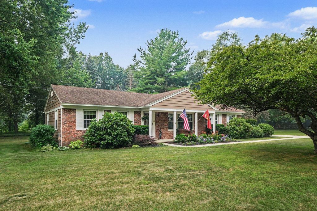 219 Jackson Street, Allegan city