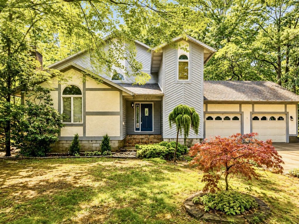 19127 W Spring Lake Road, Spring Lake township