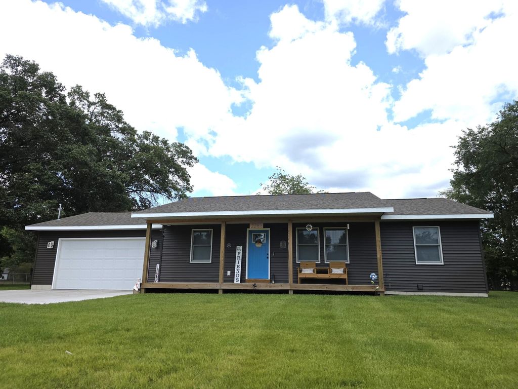 2288 Evanston Avenue, Muskegon charter township