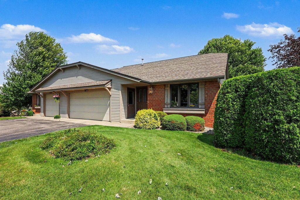 217 Parkside Drive, Zeeland