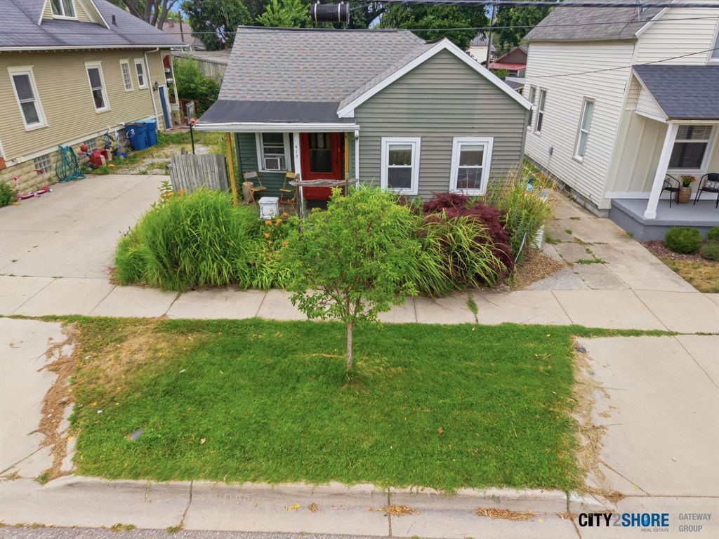 413 N 6th Street, Grand Haven city