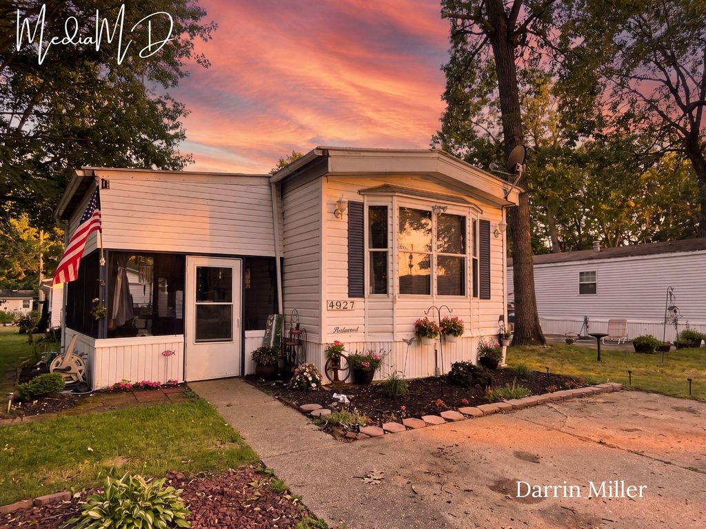 4927 Winesap Drive, Muskegon charter township