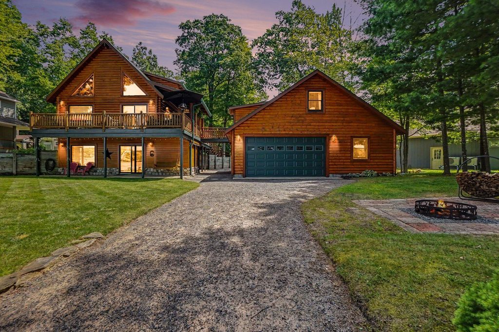 5481 N Red Maple Street, Sauble township
