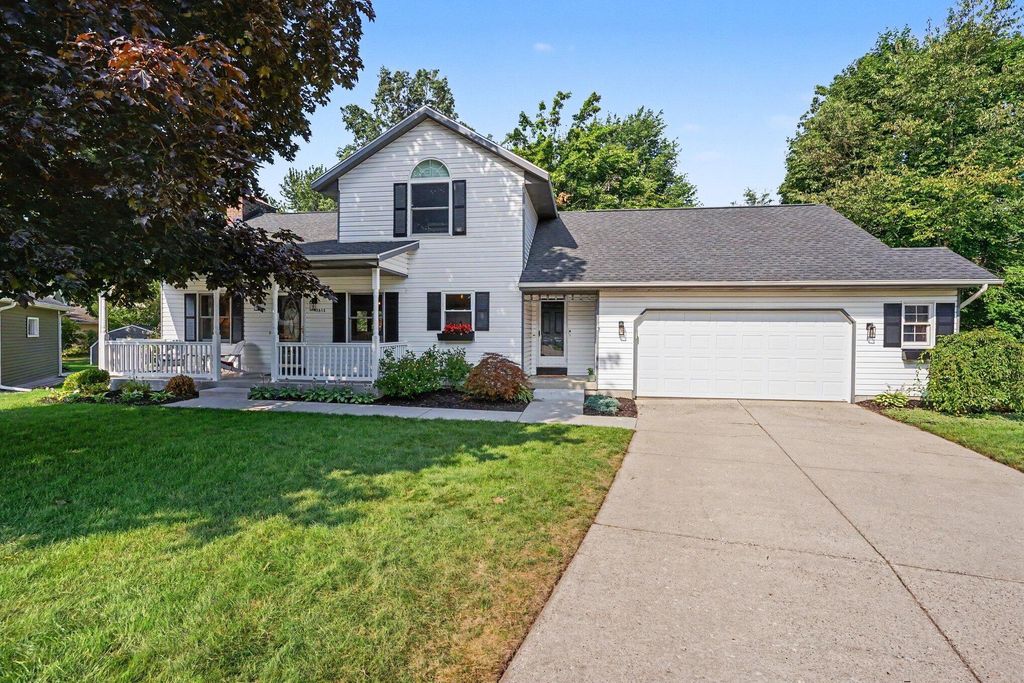 13813 Fox Trail Drive, Holland charter township