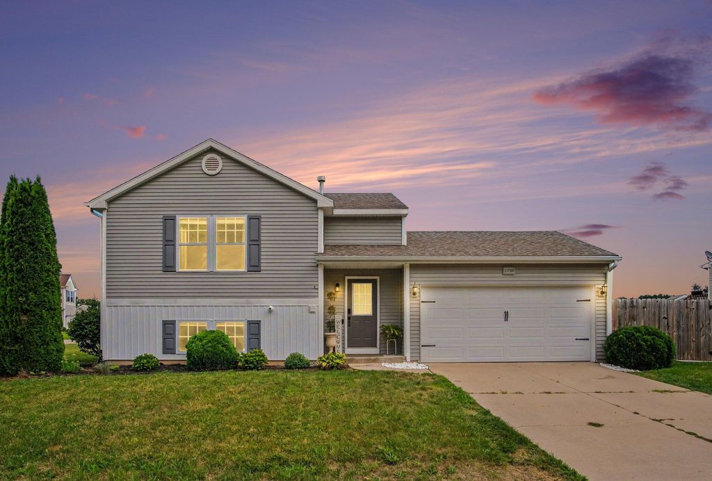 11720 E Bear Meadows Drive Se, Bowne township