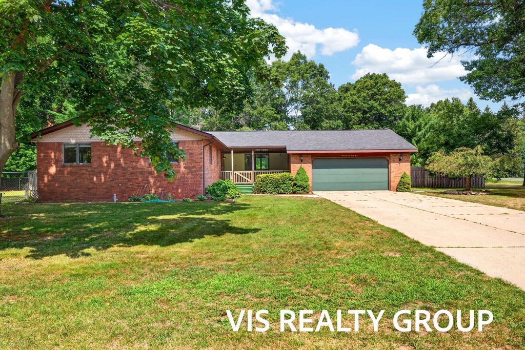 7645 Carefree Drive, Whitehall township