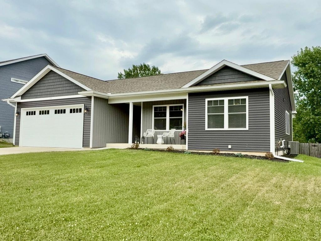 122 Grandview, Galesburg city