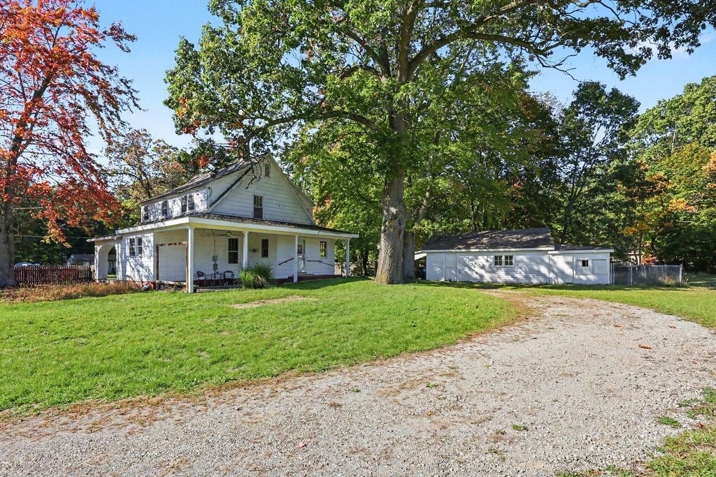 598 S Brooks Road, Muskegon