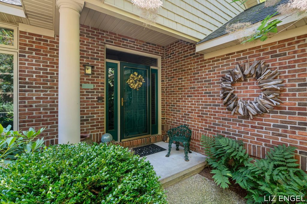 6908 Shore Drive, Saugatuck township
