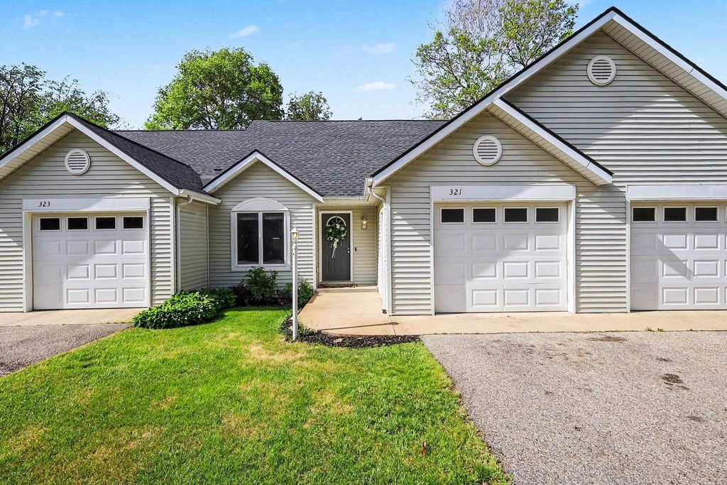 321 Nestlewood Drive, Holland