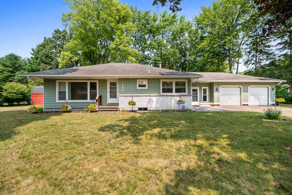 1360 Logan Road, Muskegon charter township