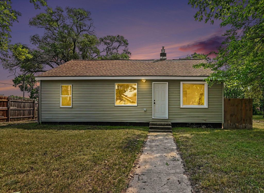 2304 Dyson Street, Muskegon Heights city