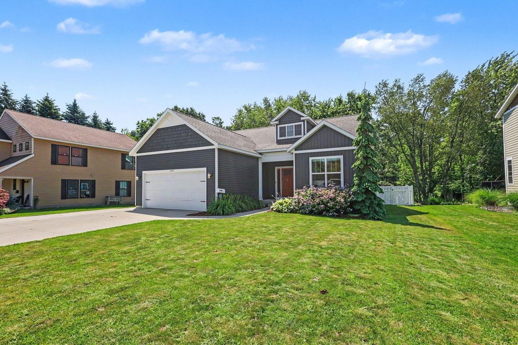 1400 Taylor Avenue, Grand Haven city