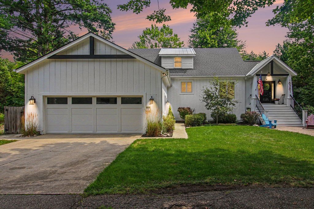 16381 Greenly Street, Park township