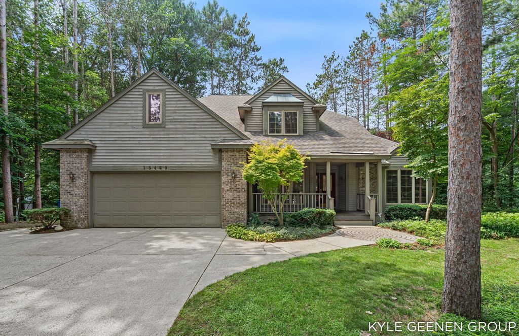 13469 Redbird Lane, Grand Haven charter township