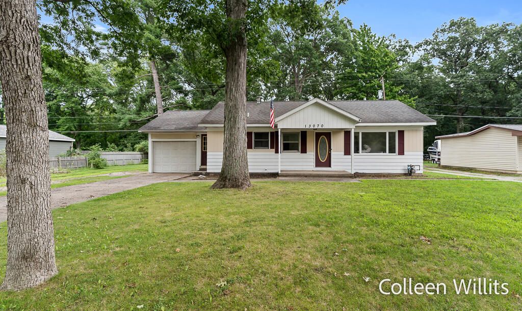 13070 144th Avenue, Robinson township