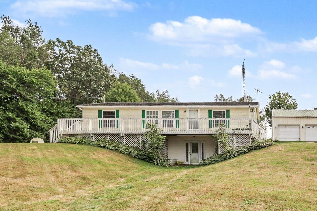 4188 K Drive S, Leroy township